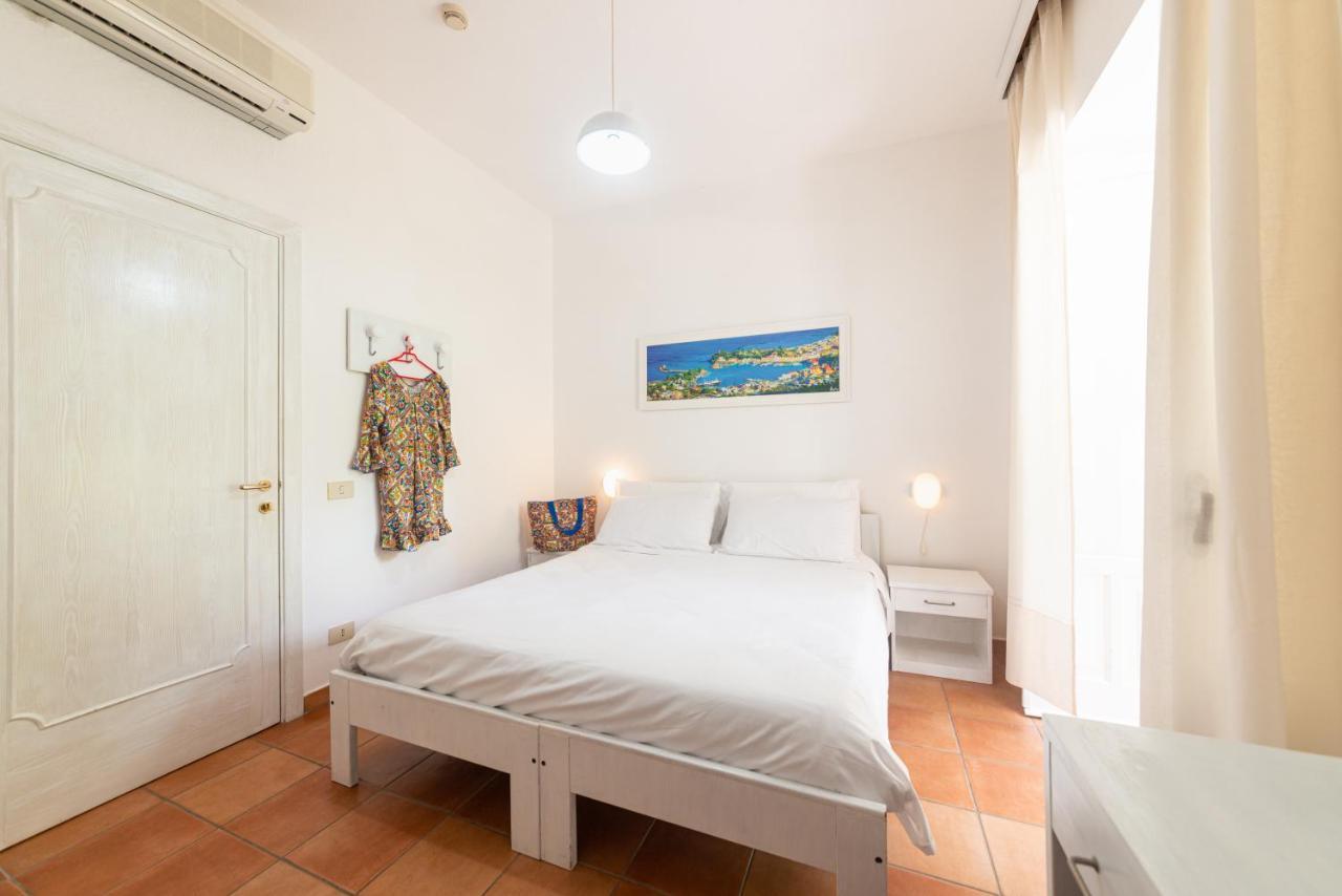 Villa Bina Sea Hotel Sant'Angelo  Exterior photo