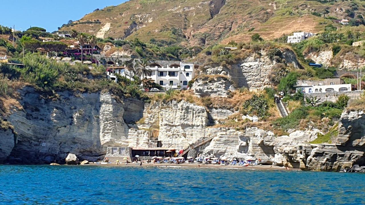 Villa Bina Sea Hotel Sant'Angelo  Exterior photo